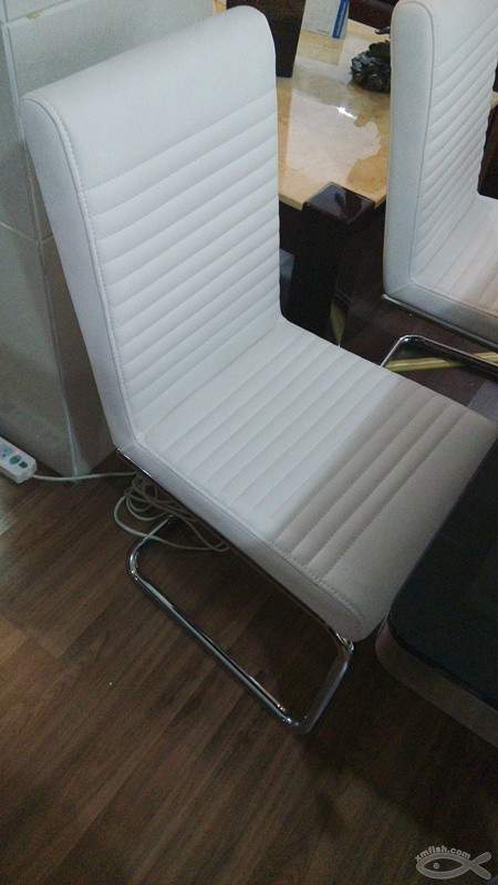 挑選家具——沙發、床、床頭柜